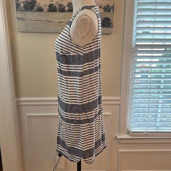 Old Navy Navy and White Striped Dress - Picture 3 of 10
